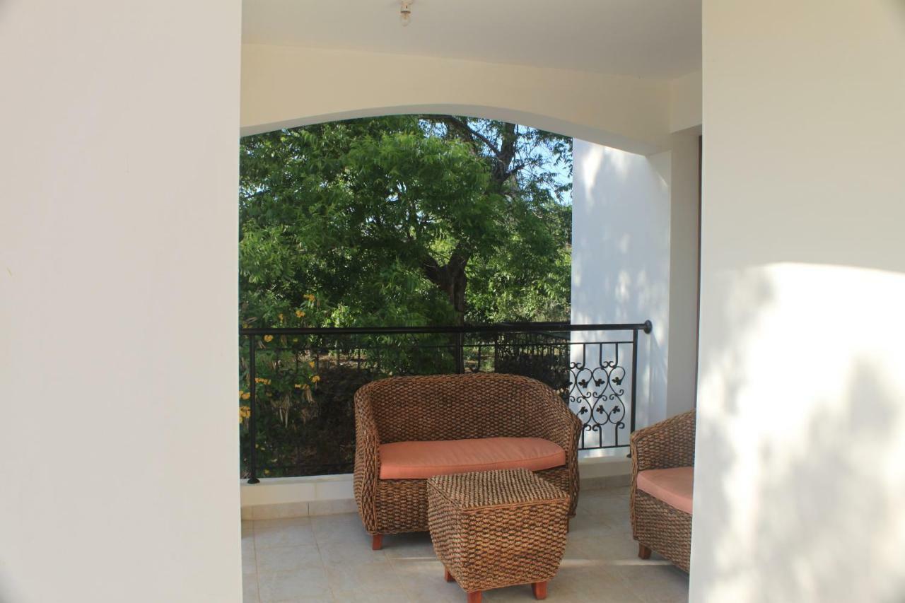 Martika Luxury Villa Agia Marina  外观 照片